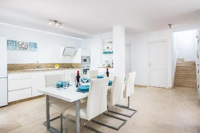 Вилла Casa Virgo Адехе